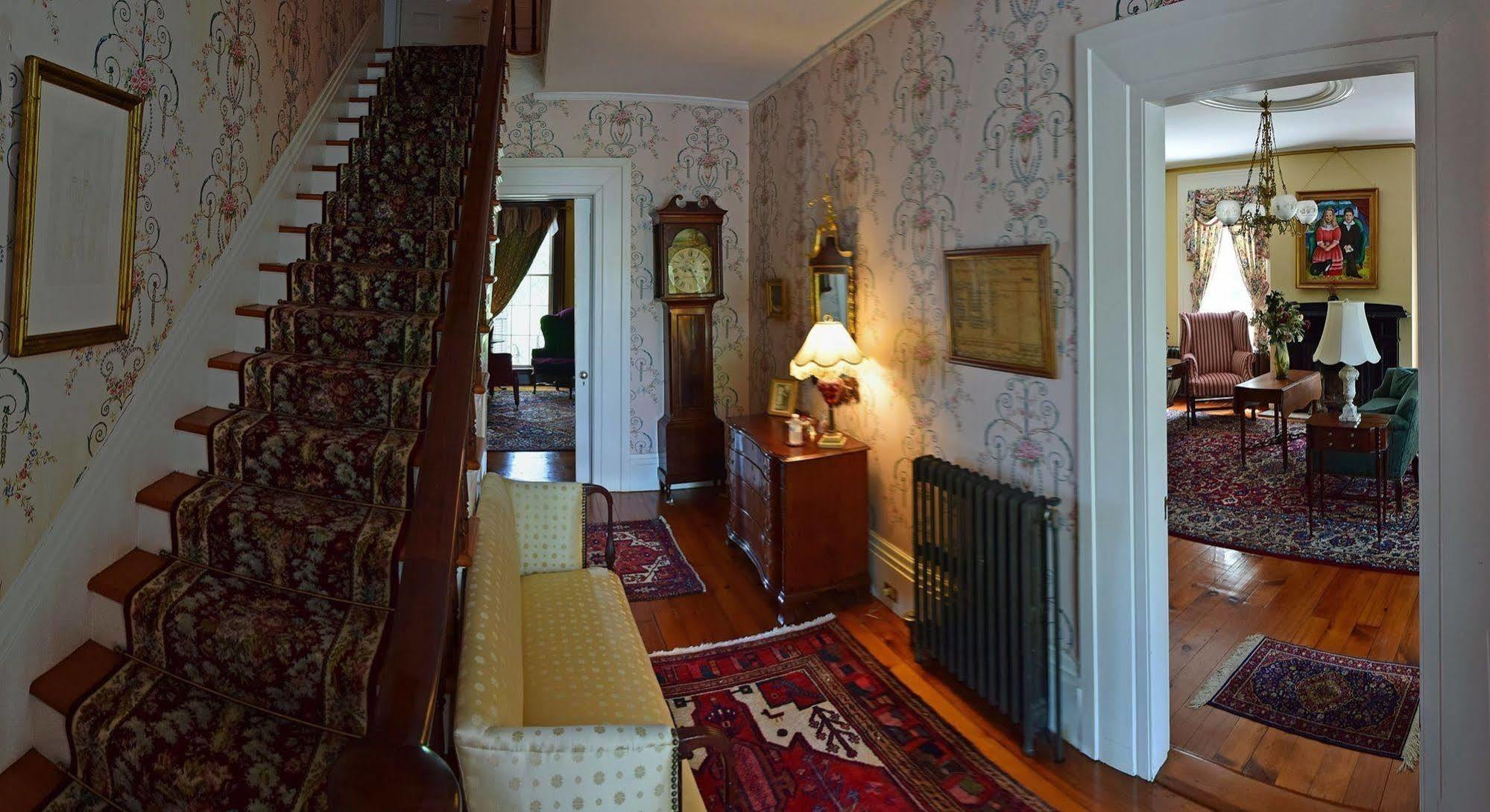 Oakcliff Bed And Breakfast Halfmoon Buitenkant foto